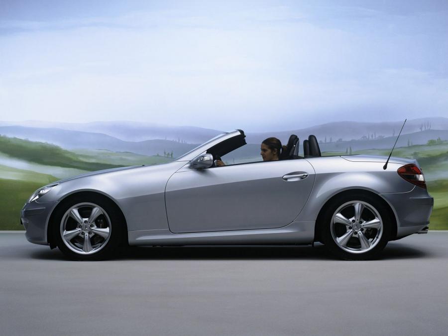  Mercedes-Benz SLK350 2005 года  (фото 39 из 103)